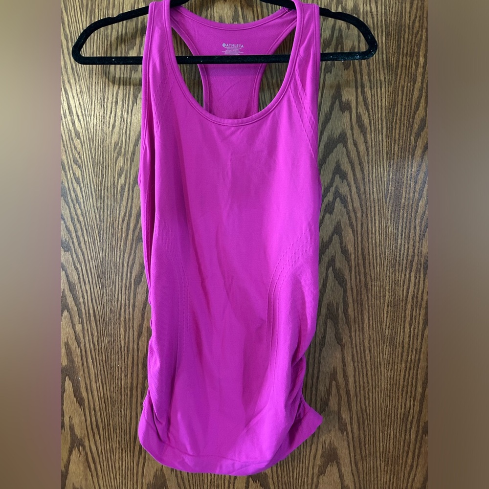 ATHLETA Ruched Seamless tank Size Medium like new